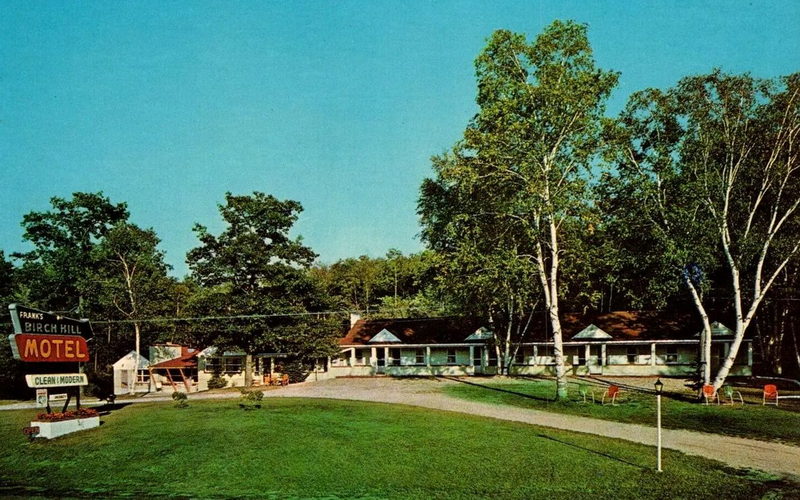 Birch Hill Motel (White Birch Motel, Perrins Motel) - Postcard (newer photo)